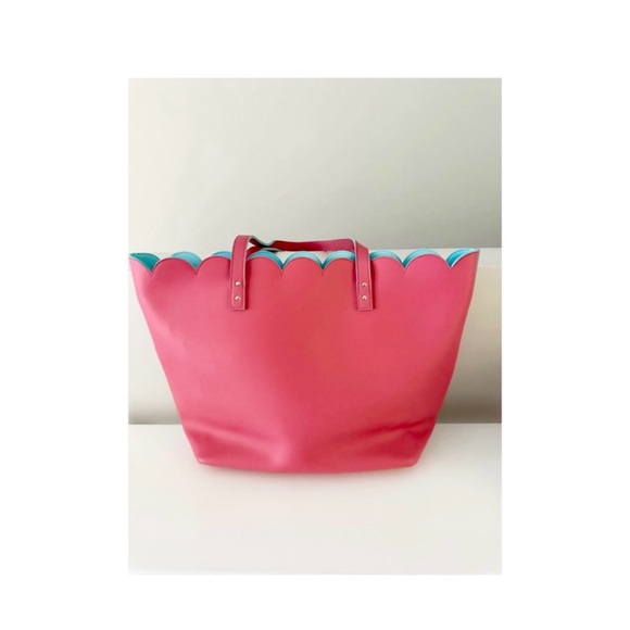 Pink Scalloped Tote Bag - Picture 2 of 7